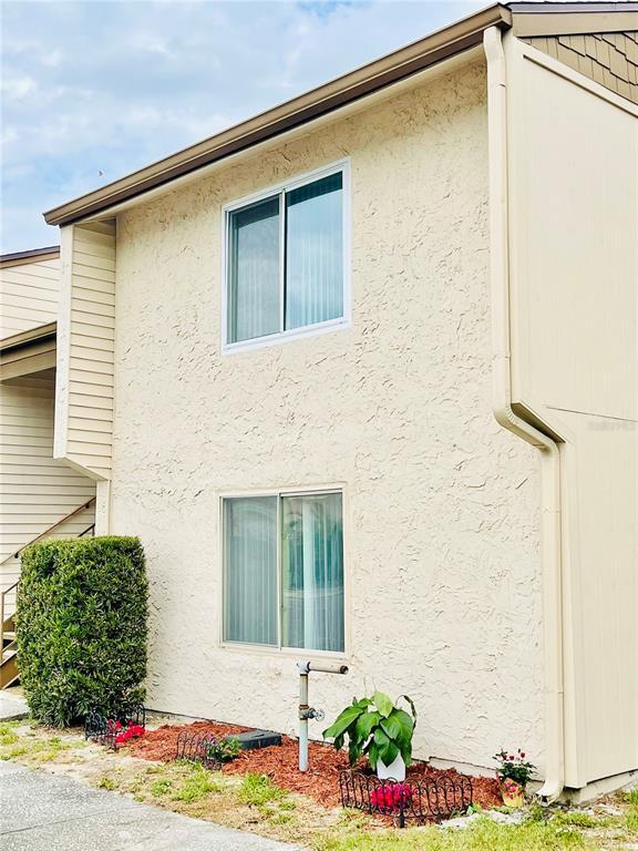 Property Photo: 2201 65th Avenue N FL 33702
