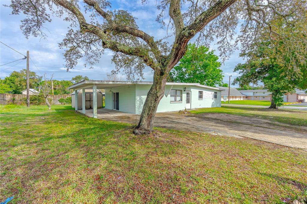 Property Photo:  1400 Jackson Avenue  FL 32117 