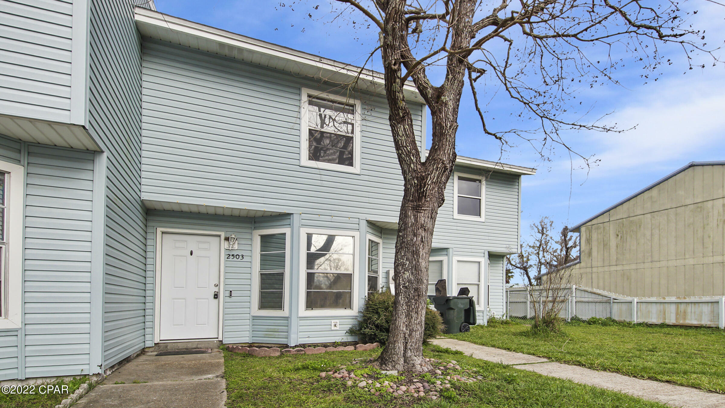 Property Photo: 2503 Johnson Drive FL 32444