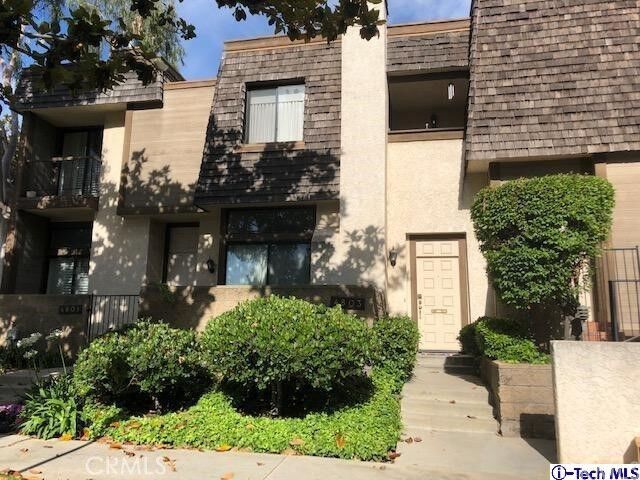 Property Photo:  4803 Ranchito Avenue  CA 91423 