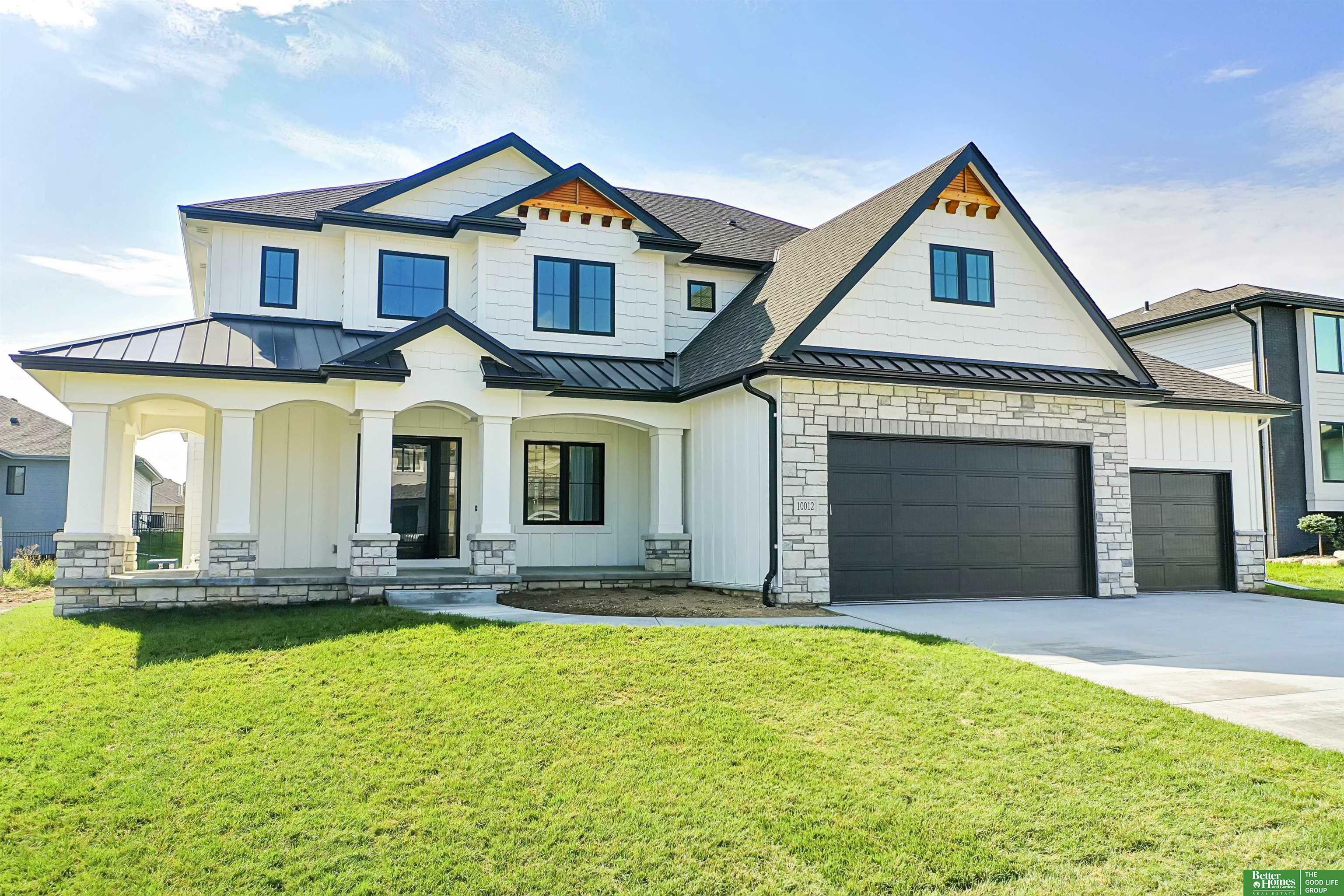 Property Photo: 4517 S 217th NE 68022