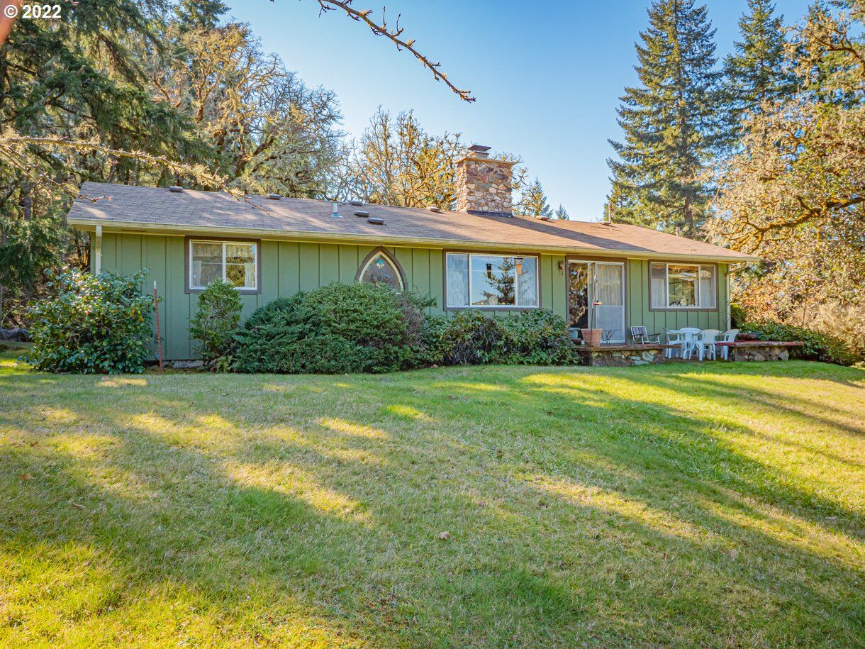Property Photo:  31464 Camas Swale Rd  OR 97426 