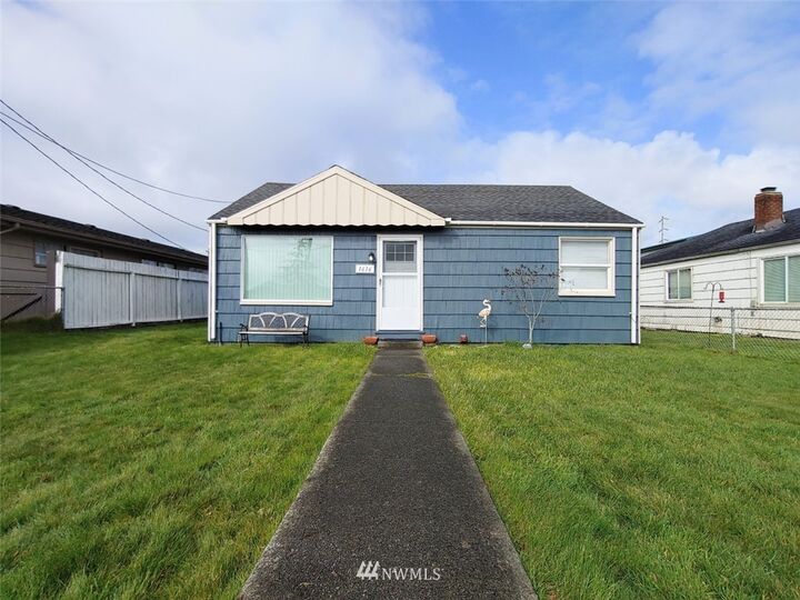 1616 Bay Avenue  Aberdeen WA 98520 photo