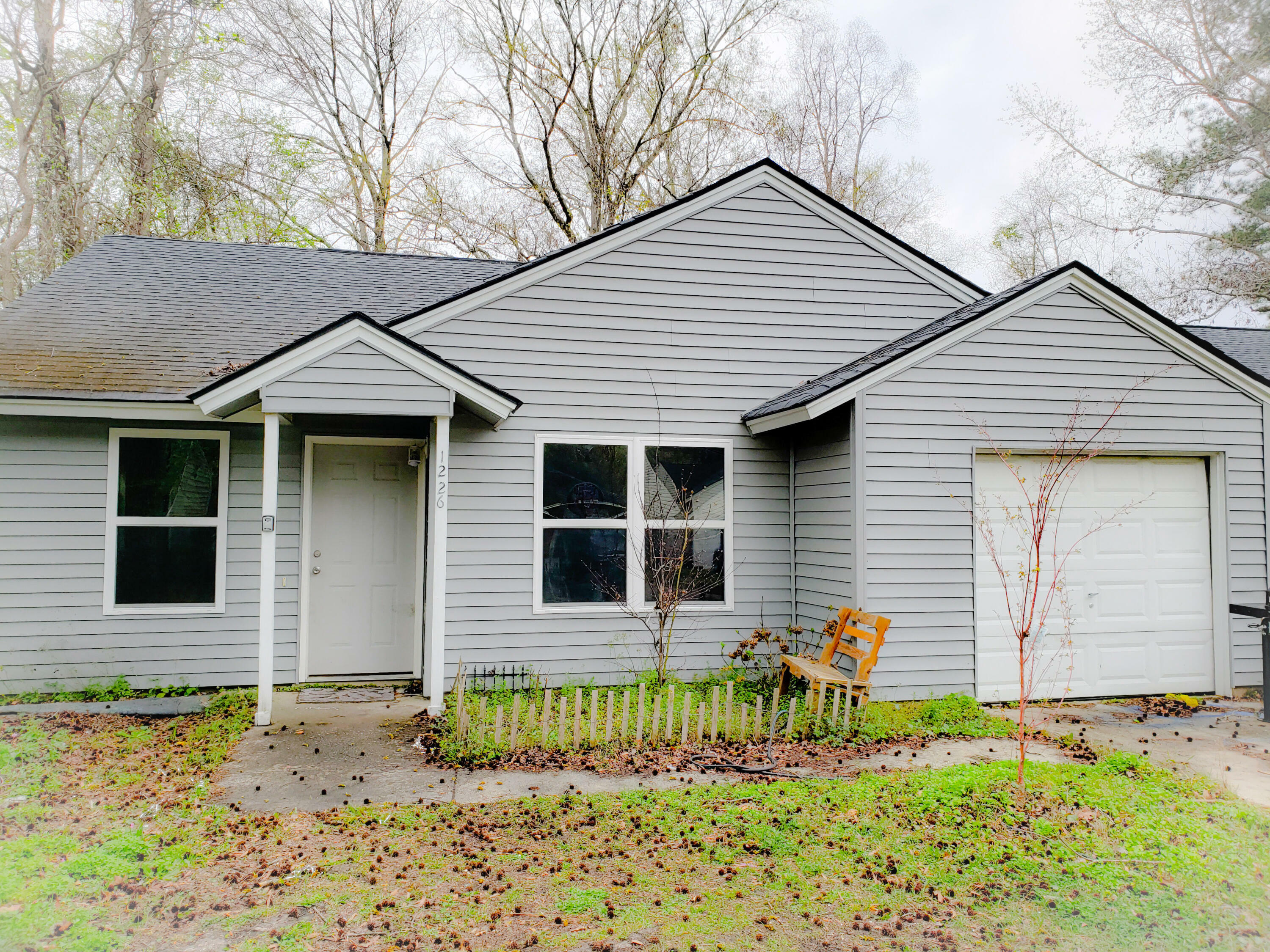 Property Photo:  1226 Maryland Drive  SC 29456 