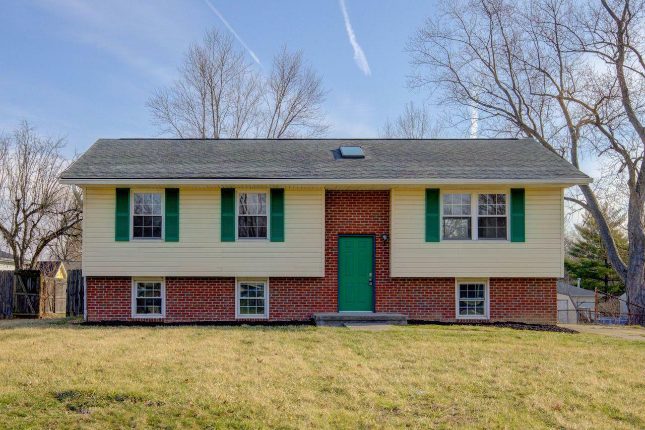 Property Photo:  6684 Pin Oak Dr  OH 45140 