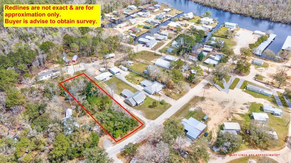 Property Photo:  538 Black Creek Lodge Road  FL 32439 