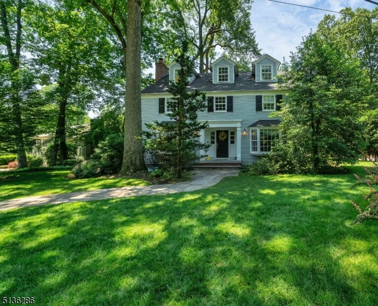 Property Photo:  3 Drum Hill Dr  NJ 07901 