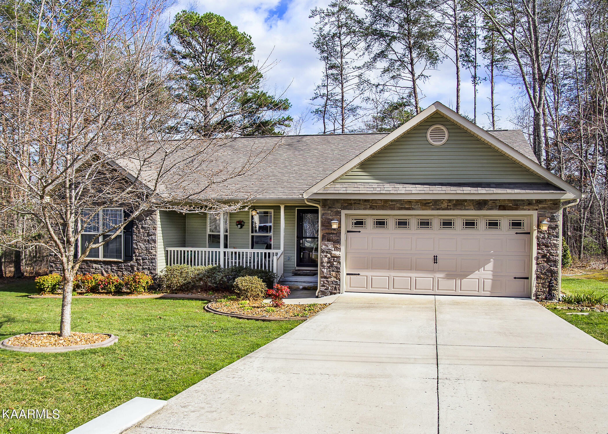 Property Photo:  225 Thrushwood Drive  TN 38558 