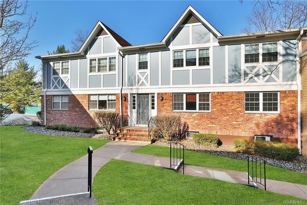 Property Photo: 88 Bon Aire Circle T4 NY 10901