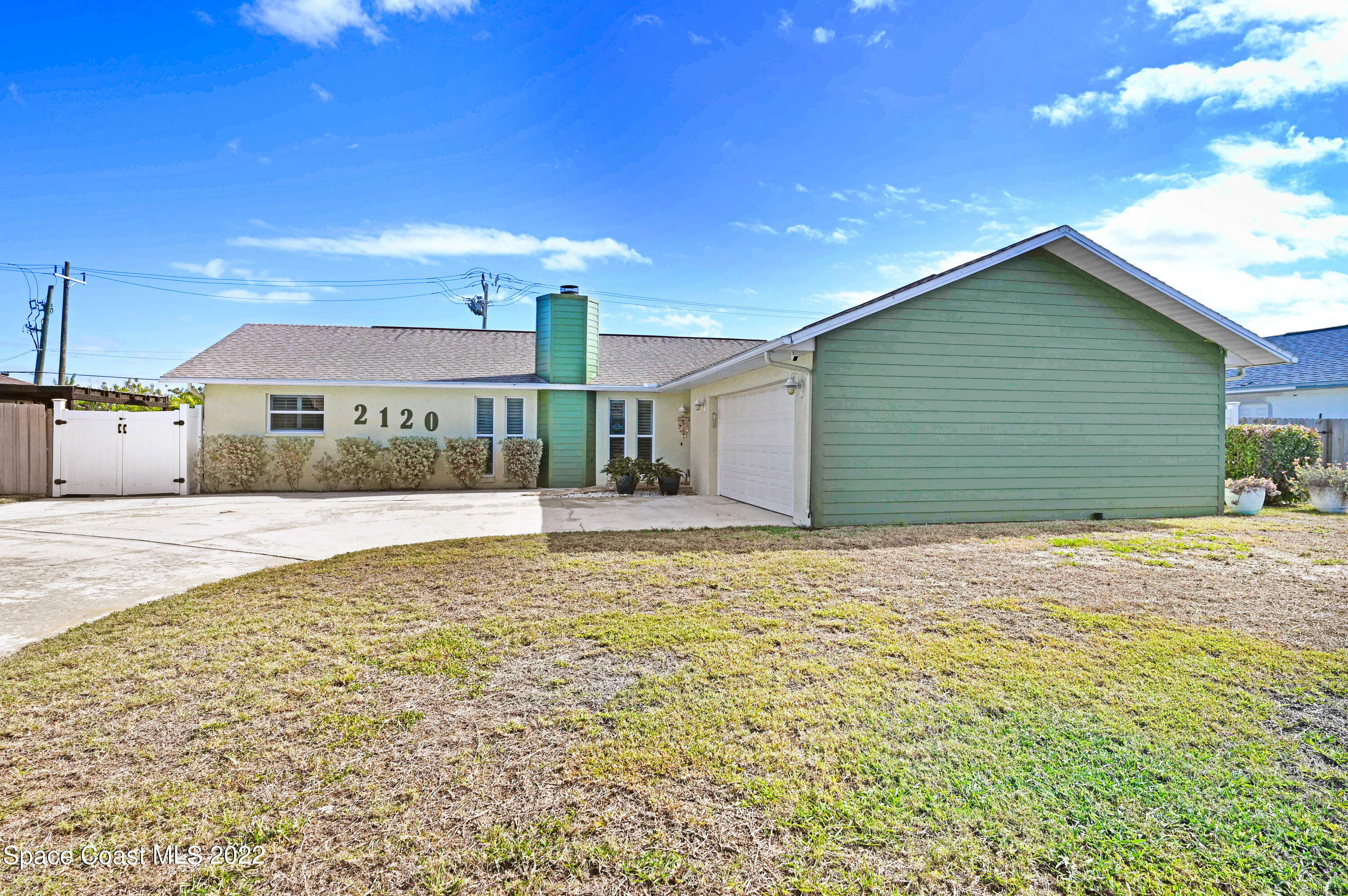 Property Photo:  2120 Capeview Street  FL 32952 