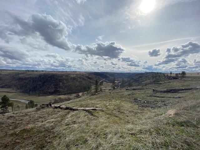 Property Photo: 6xxx E Elder Rd WA 99036