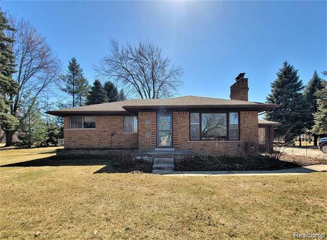 Property Photo: 2416 Fred Street MI 48092