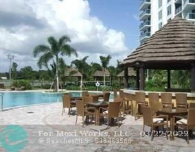 Property Photo: 2681 N Flamingo Rd 1703S FL 33323