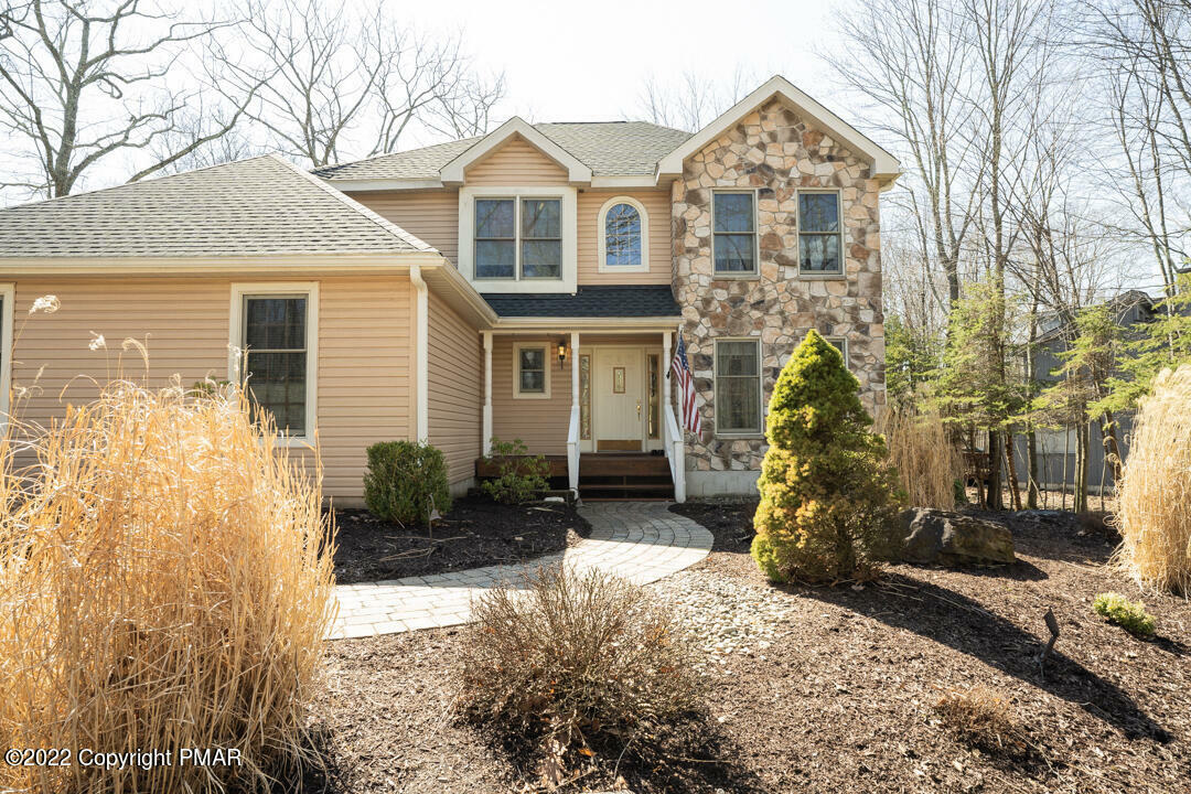 Property Photo:  2137 Wilderland Road  PA 18371 