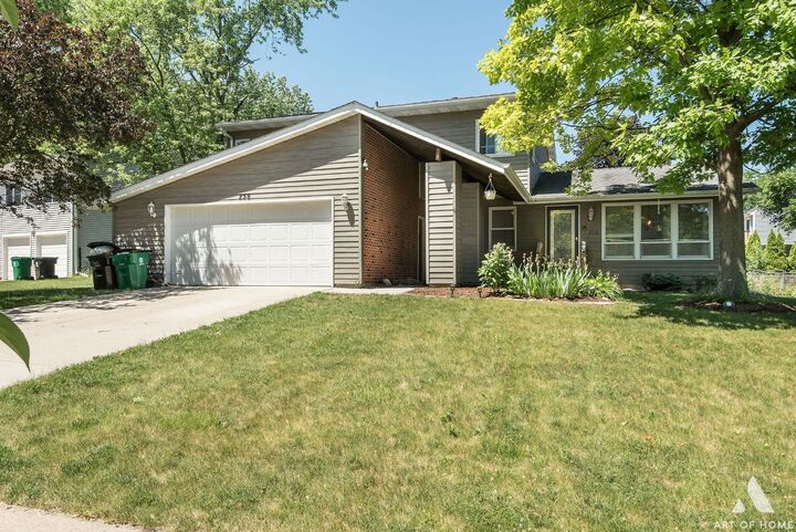 256 Strathmore Lane  Bloomingdale IL 60108 photo
