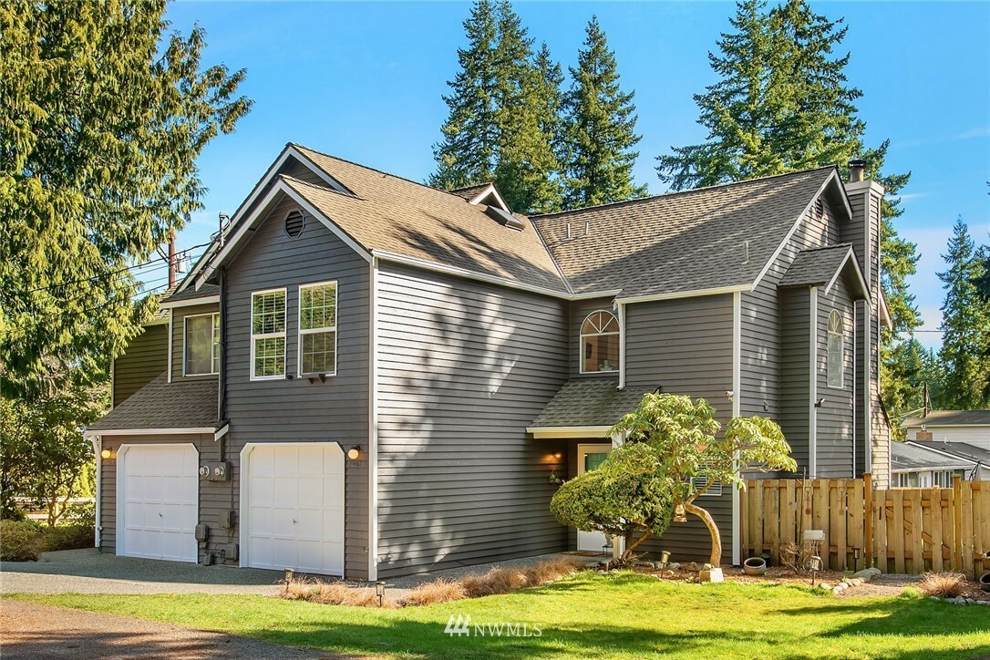 Property Photo:  9402 232nd Street SW  WA 98020 