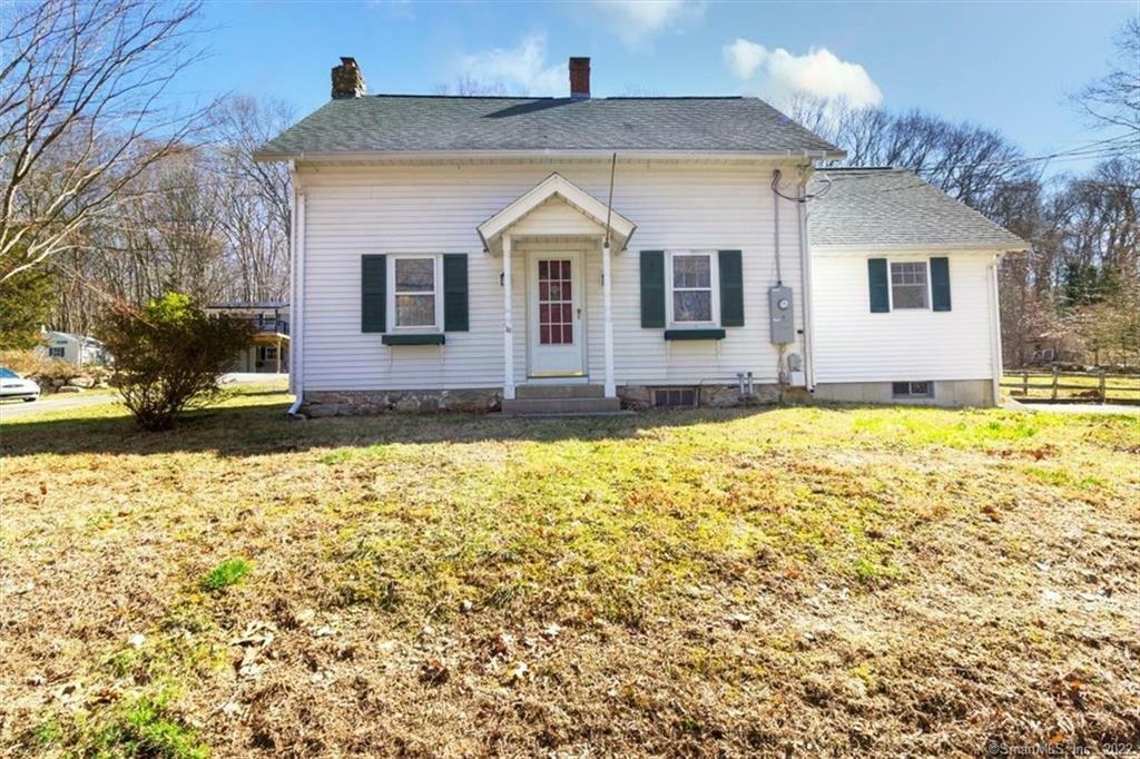 Property Photo:  76 Giants Neck Road  CT 06357 