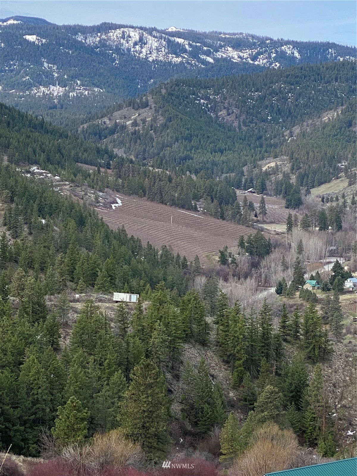 Property Photo: 5085 Whispering Ridge Drive WA 98801