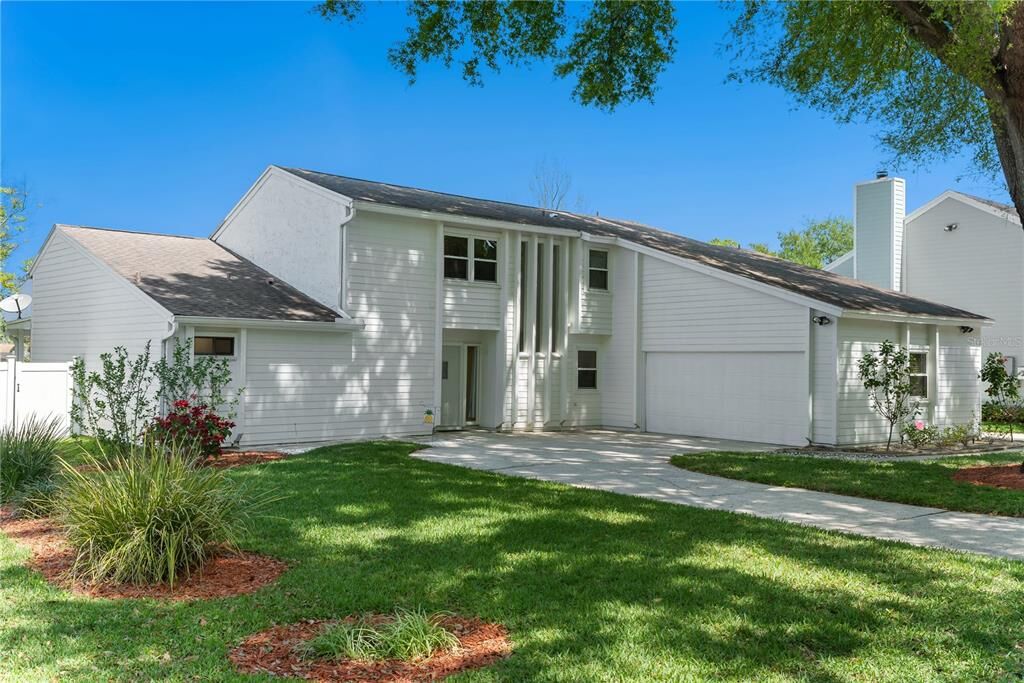 Property Photo: 5367 Abelia Drive FL 32819