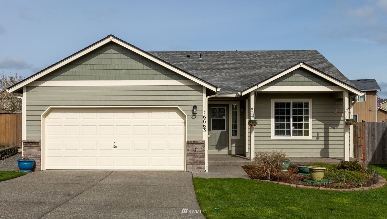 Property Photo: 16663 Rainier View Drive SE WA 98597