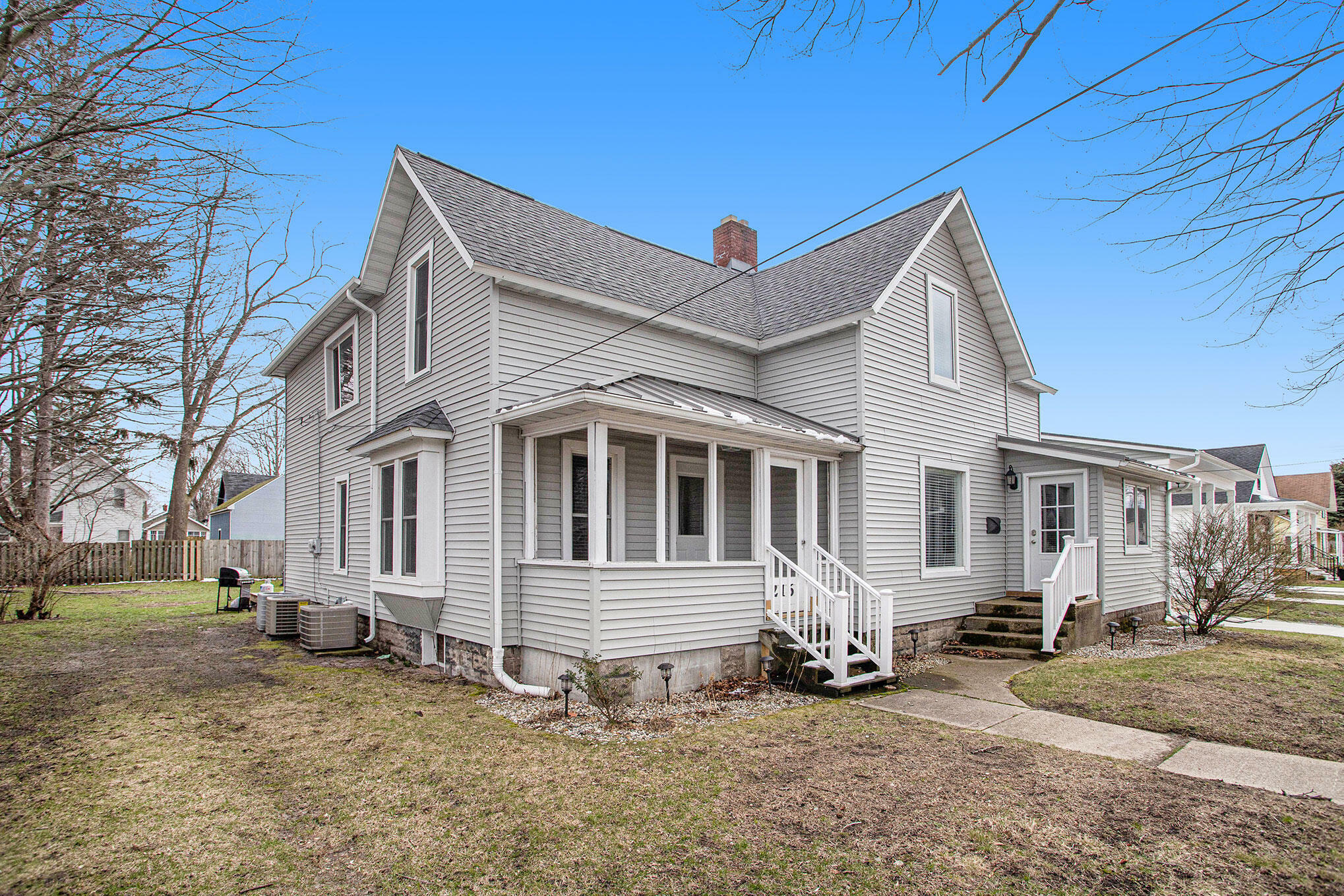 Property Photo:  216 Clinton Street  MI 49090 