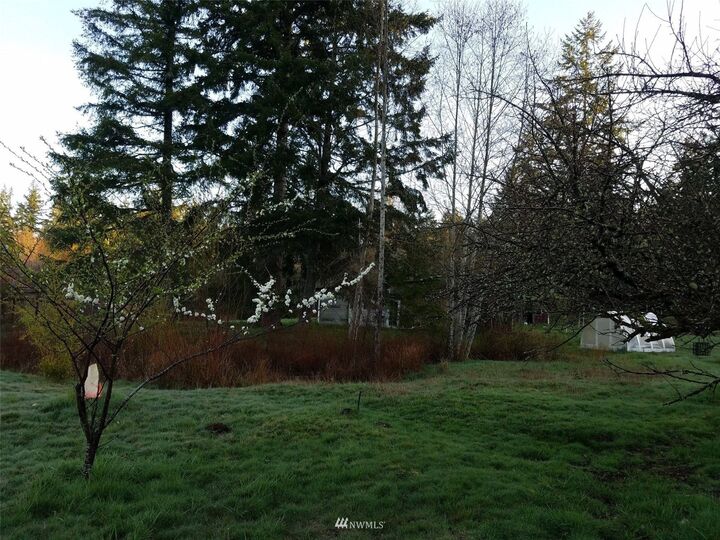 Property Photo: 1335 SW Hollyhock Lane WA 98367