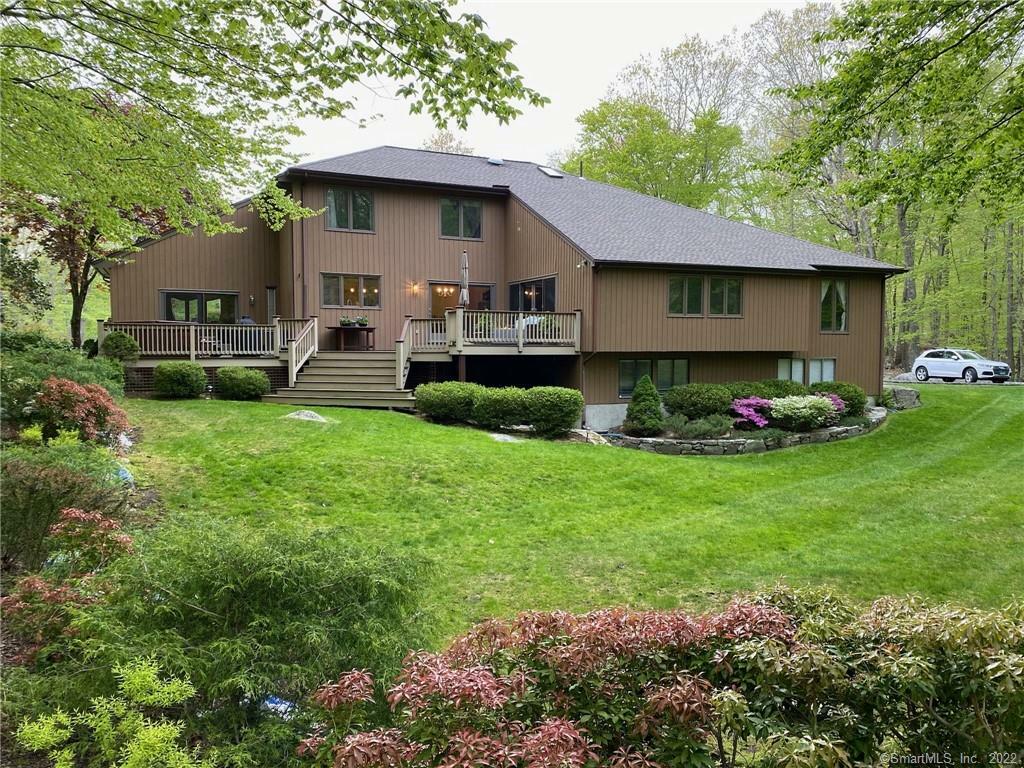Property Photo: 5 Walker Lane CT 06883