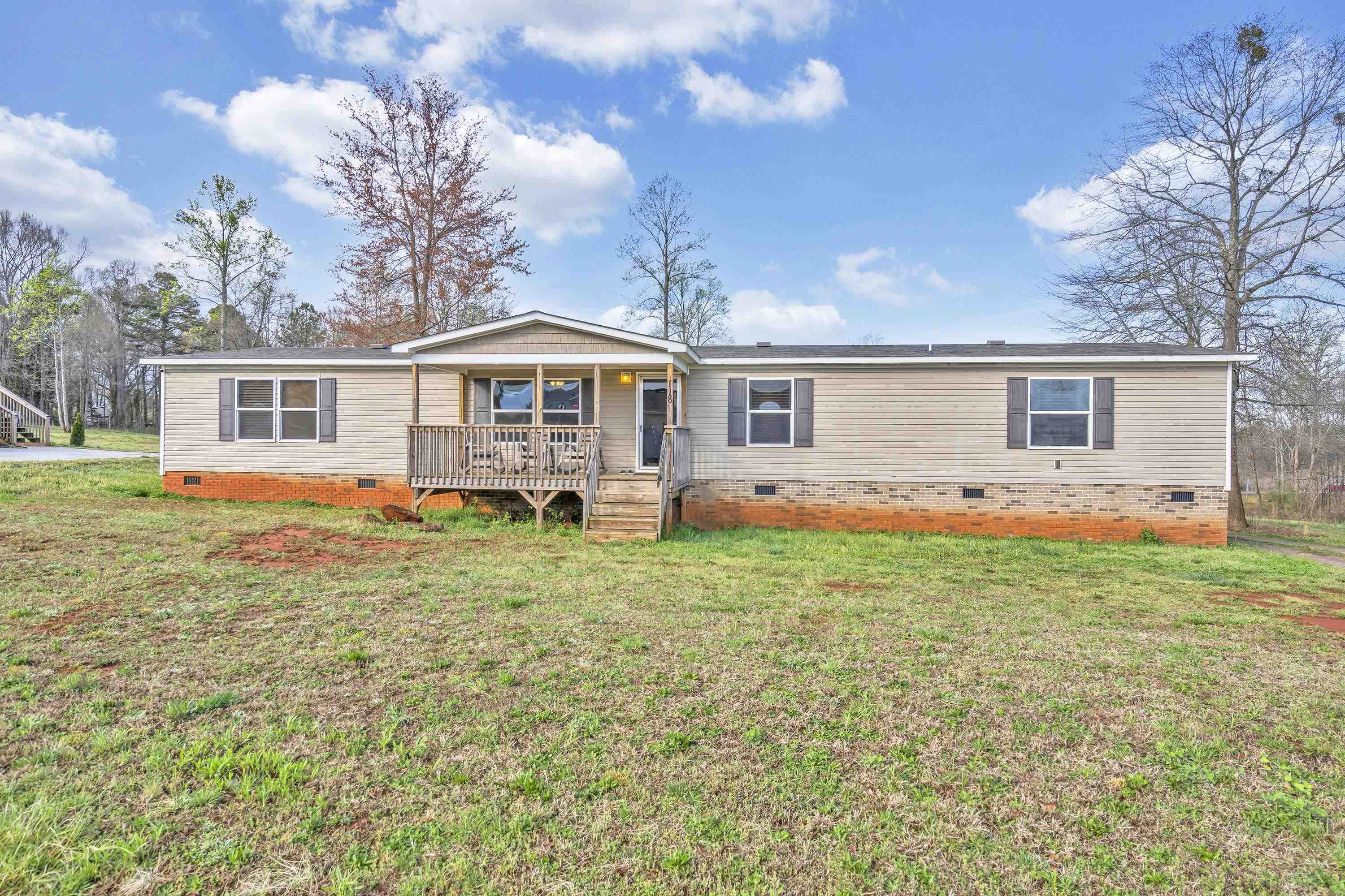 Property Photo:  118 Ridge Road  SC 29385 