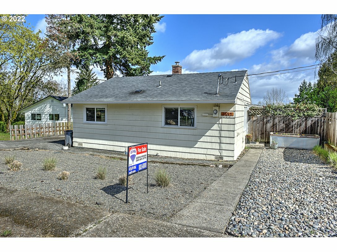 3502 E McLoughlin Blvd  Vancouver WA 98661 photo