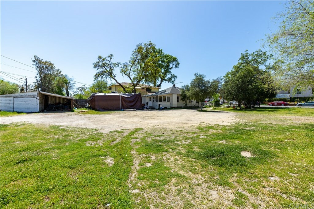 Property Photo:  1836 Spring Street  CA 93446 