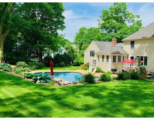 Property Photo:  3 Stafford Lane  MA 01810 