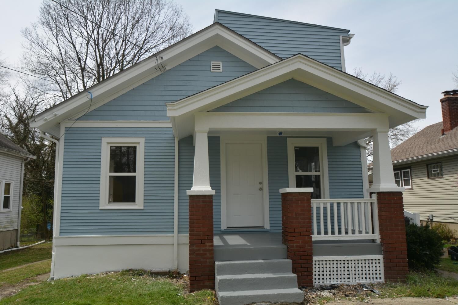 Property Photo: 6221 Hedge Ave OH 45213