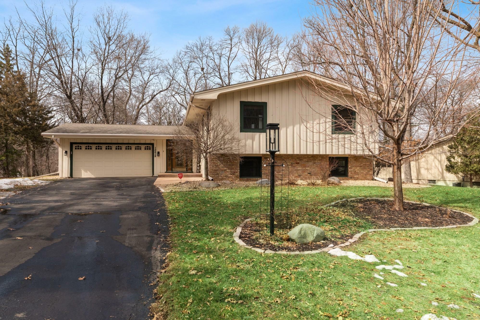Property Photo: 12812 Woodview Court MN 55337