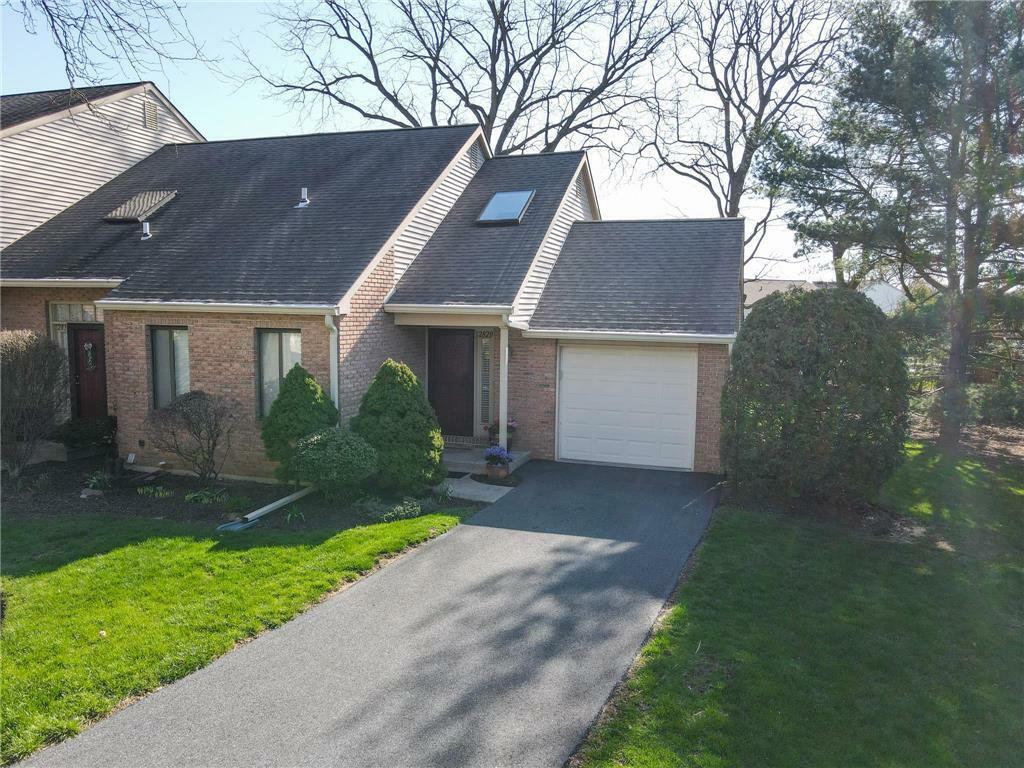 Property Photo:  2820 Greenleaf Court  PA 18017 