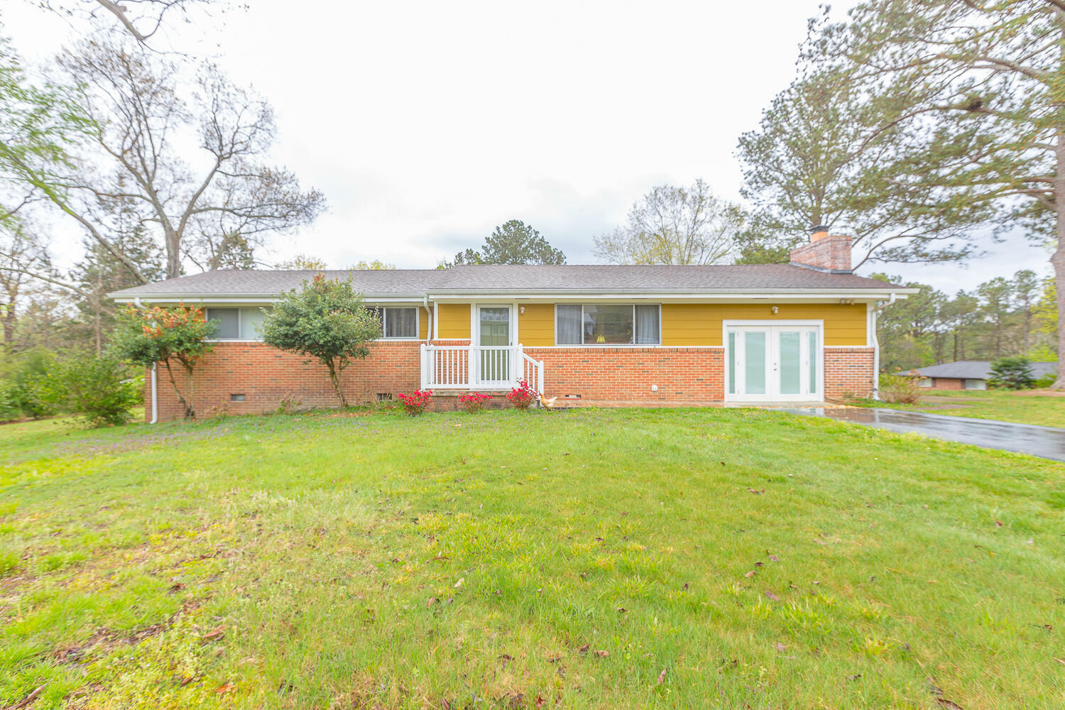 Property Photo:  204 Hilltop Dr  GA 30741 