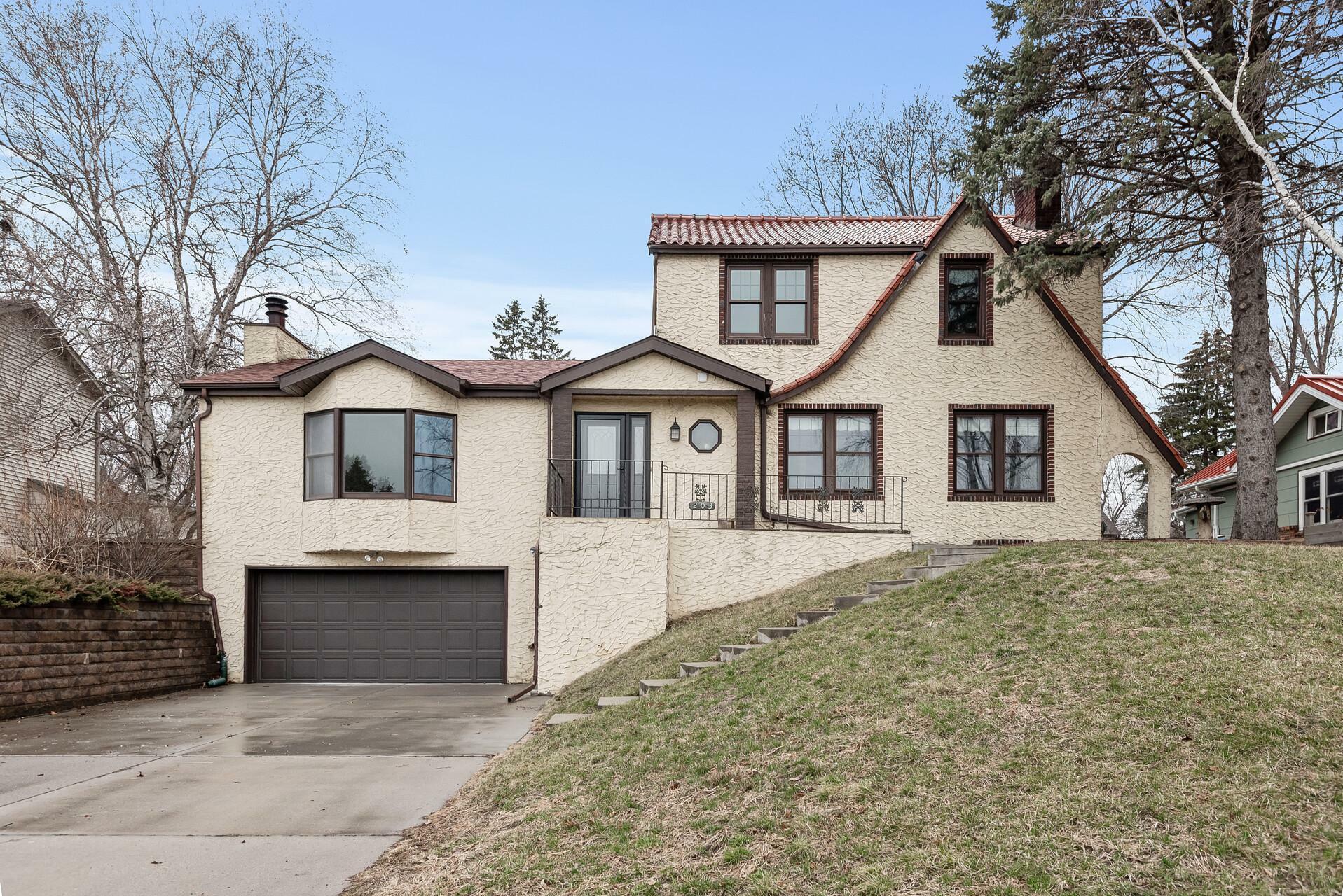 Property Photo: 203 17th Avenue N MN 55075