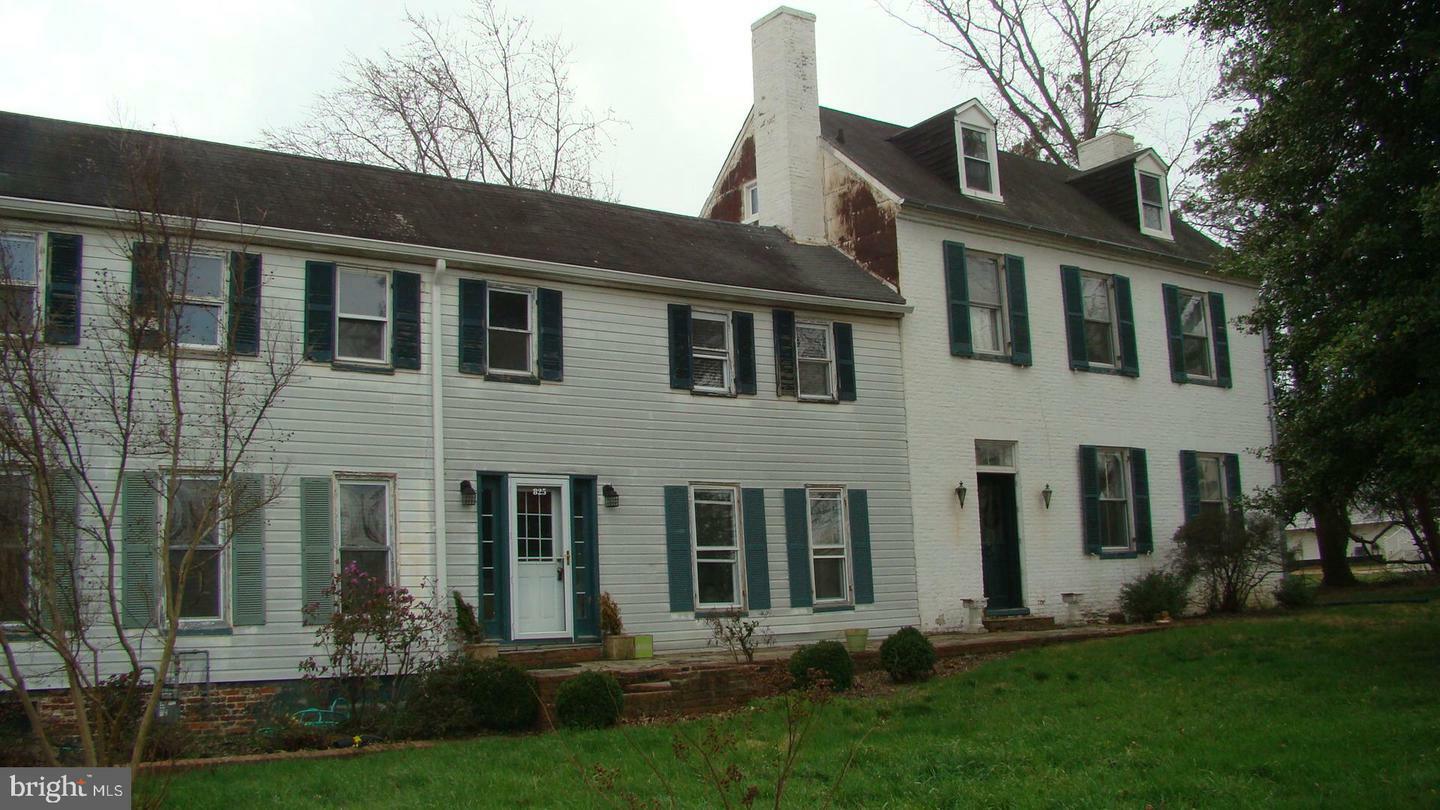 Property Photo:  825 Hammonds Lane  MD 21225 