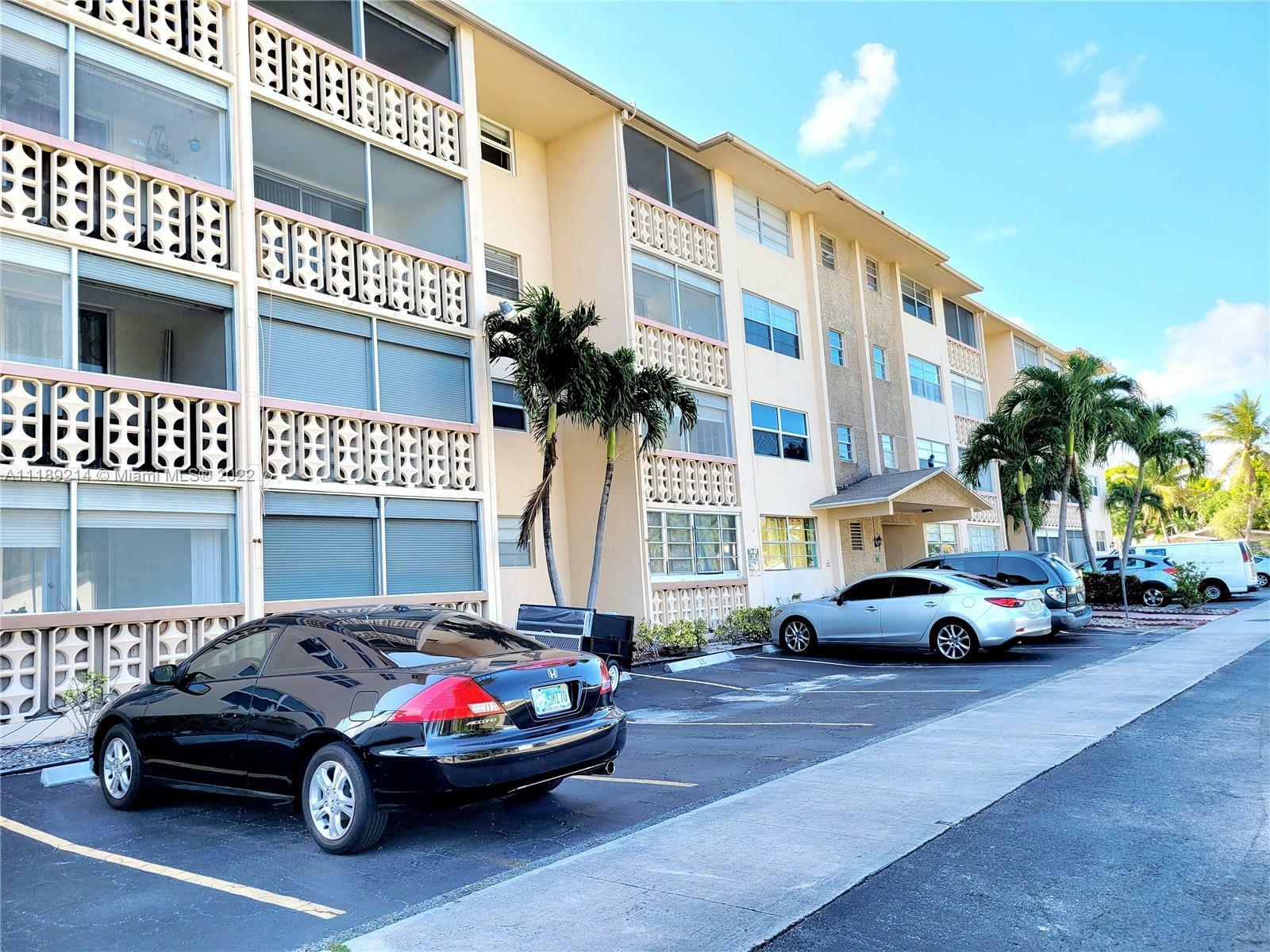 Property Photo: 211 NE 8th Ave 206 FL 33009