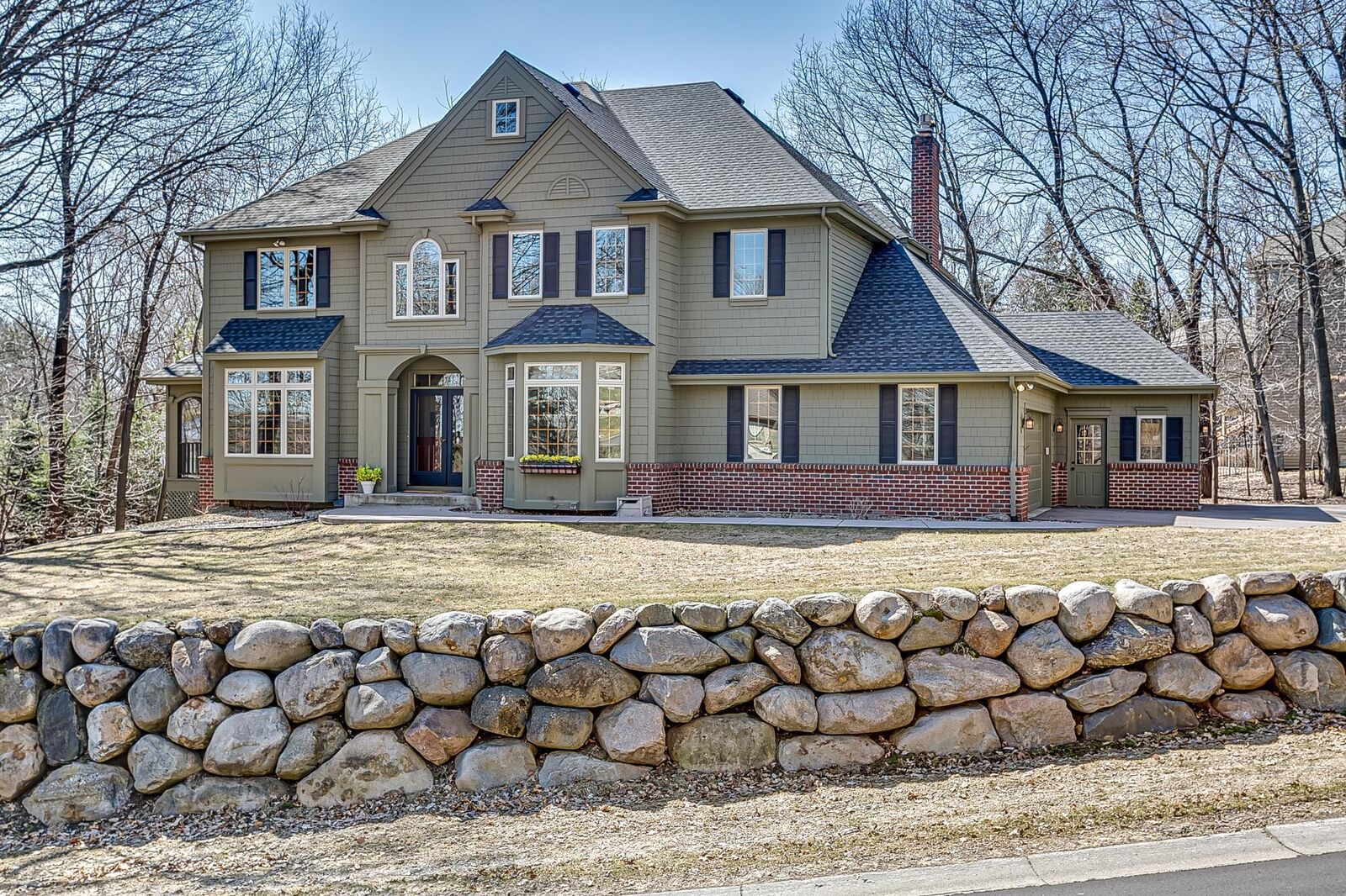 Property Photo:  6363 Oxbow Bend  MN 55317 