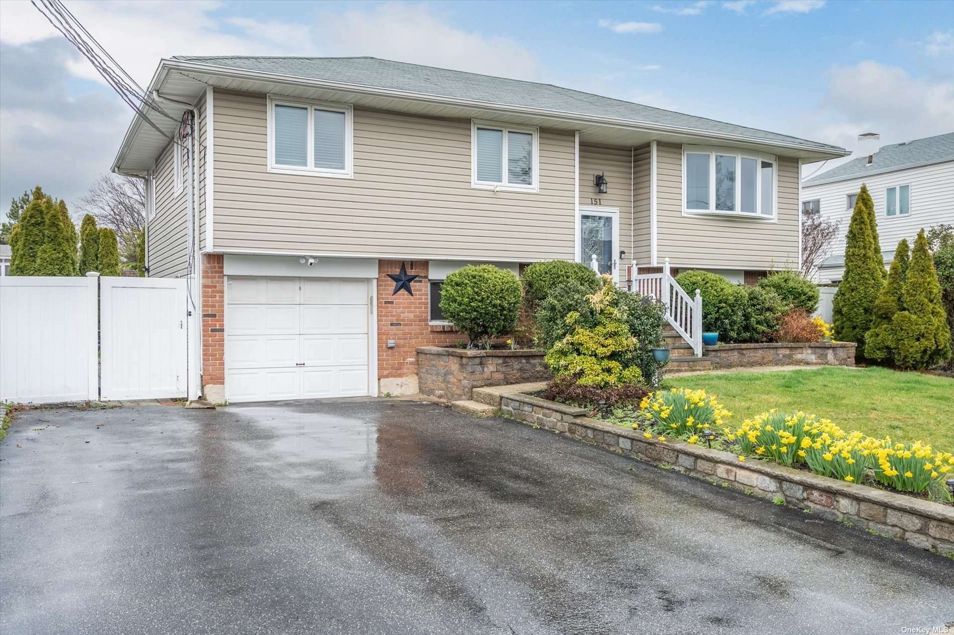 Property Photo: 151 Ketridge Street NY 11704