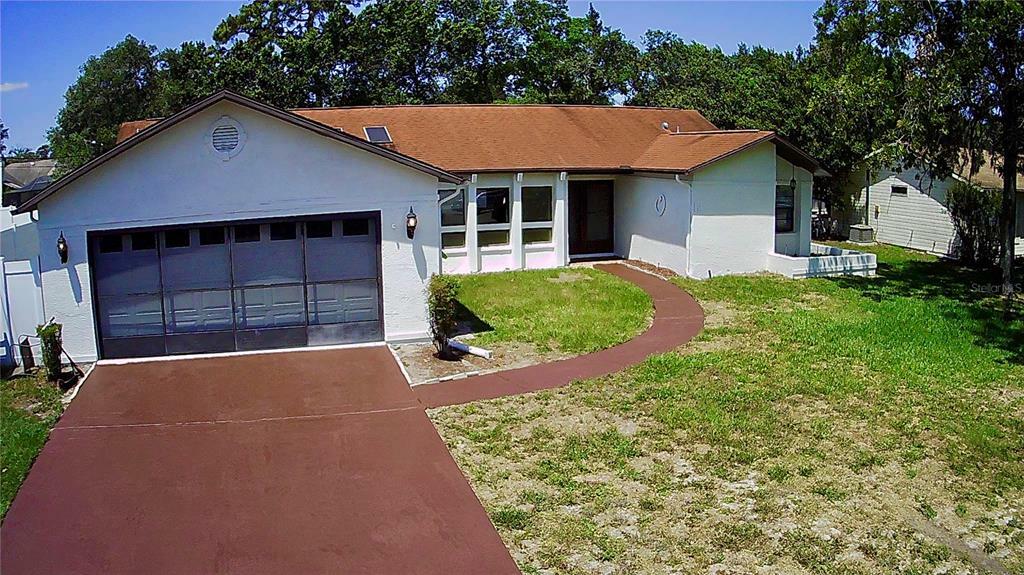 Property Photo:  2524 Landover Boulevard  FL 34608 