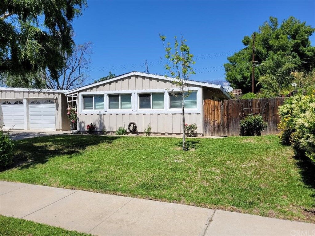 Property Photo:  26960 Stratford Street  CA 92346 