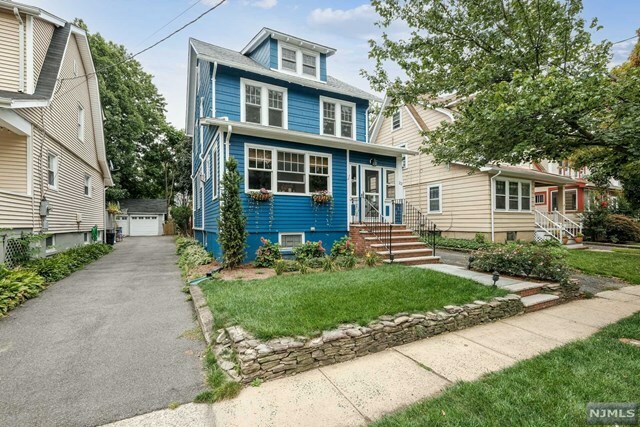 Property Photo:  22 Orchard Road  NJ 07040 