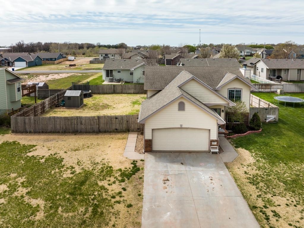 Property Photo:  619 Jayhawk Dr  KS 67025 