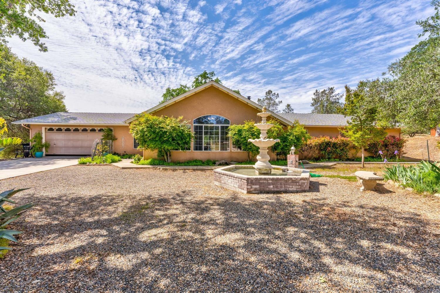 Property Photo:  29767 Kings Canyon Court S  CA 93614 