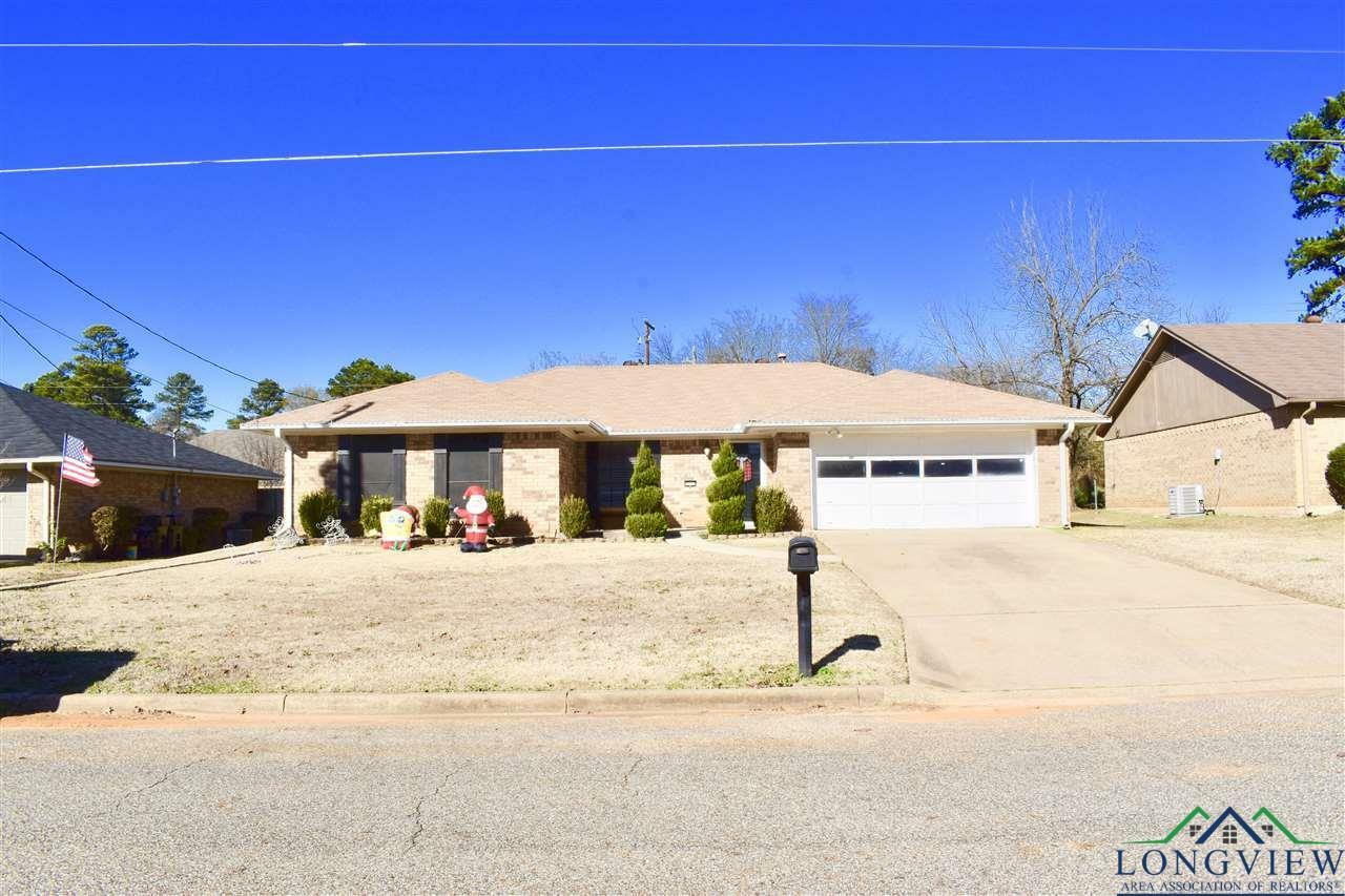 Property Photo:  211 Kimberly Ln  TX 75604 