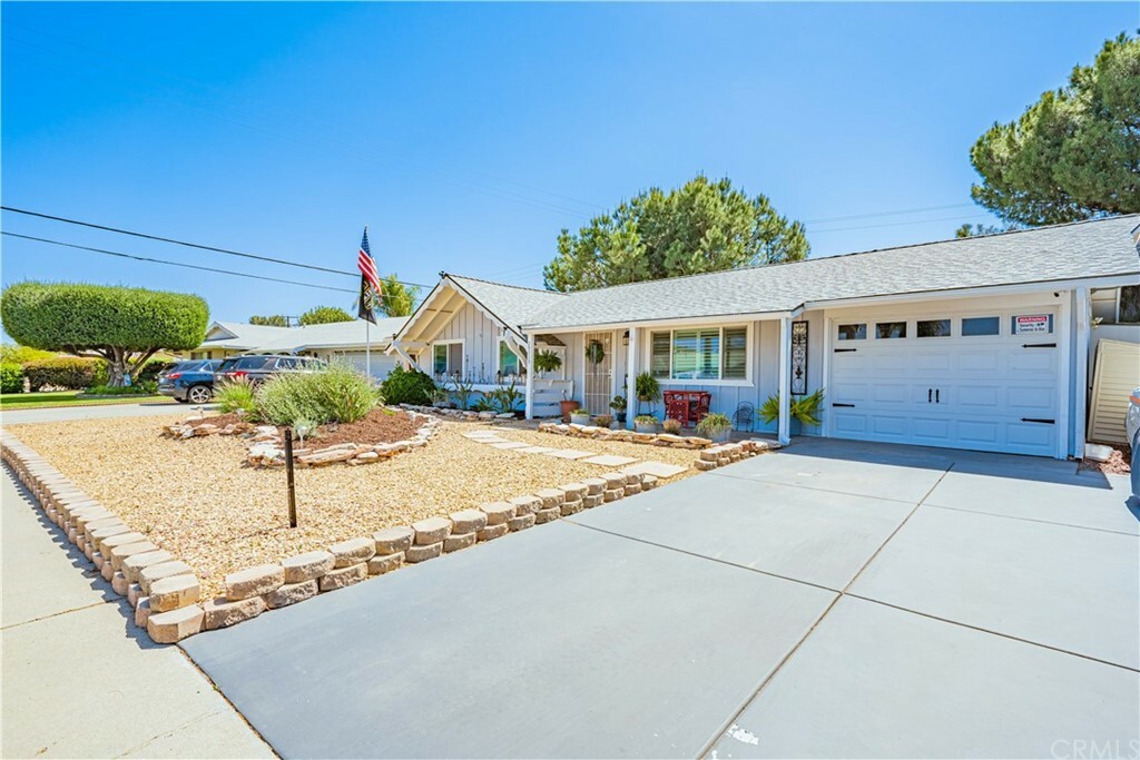 Property Photo:  29039 Thornhill Drive  CA 92586 