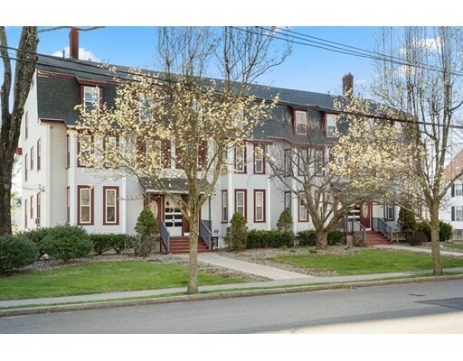 Property Photo: 6 Maple Ave 2 MA 01810