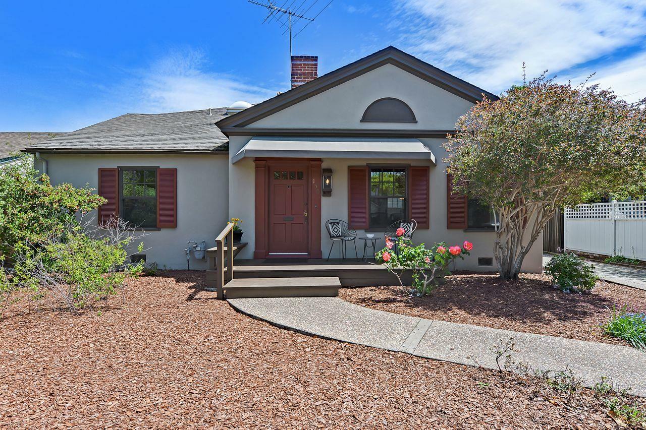 Property Photo:  150 Heather Lane  CA 94303 