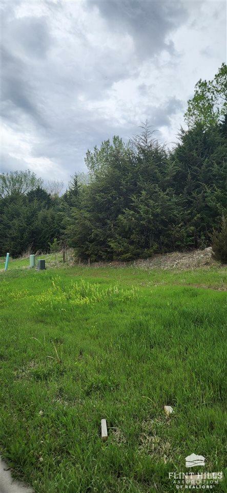 Property Photo: 4130 Scenic Crossing KS 66503